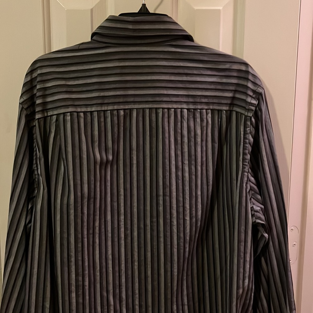 Axist Mens XL Black Button Down Shirt - Picture 6 of 6
